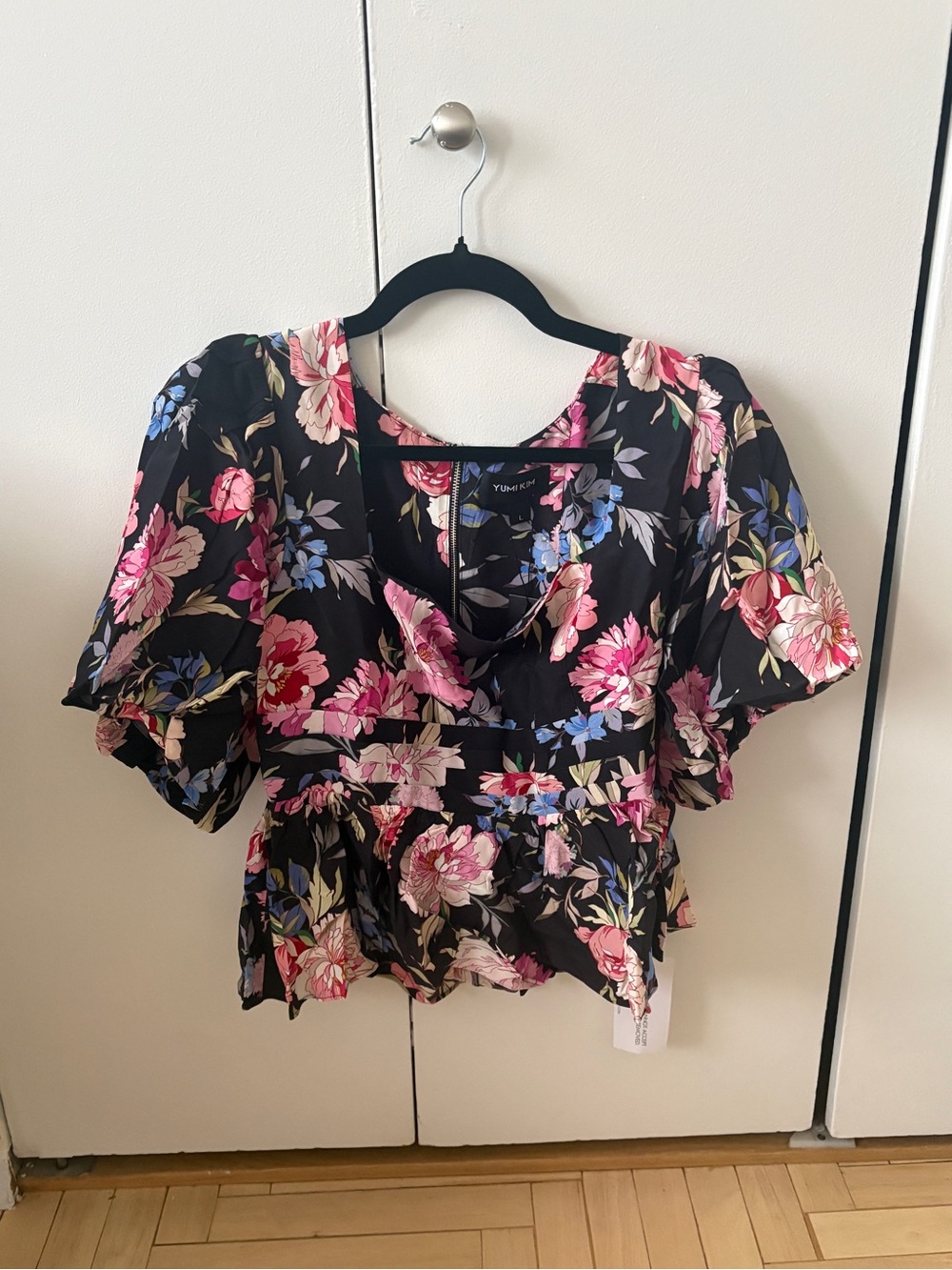 NWT Yumi Kim Black Floral Peplum V-Neck Blouse with Pink and Blue Blooms